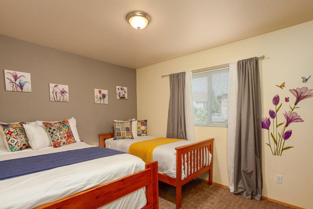 Walk To Downtown Leavenworth * Sleeps 6 + Pets * Ground Level Gem! Apartment Luaran gambar